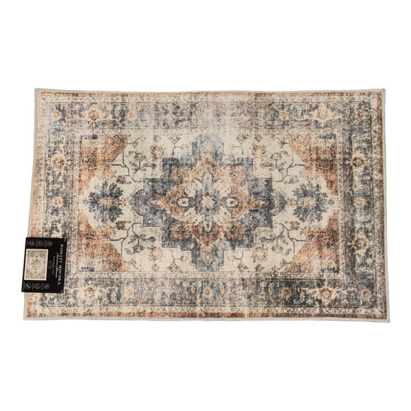 Badgley Mischka Washable Rug 20”x30 (51cm x 76cm) Neutral Vintage Medallion NWT